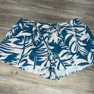 shein curve shorts